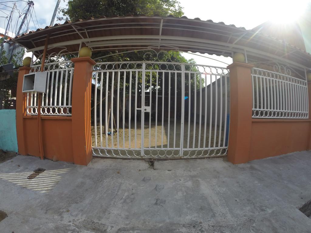 Casa Quepos Exterior foto